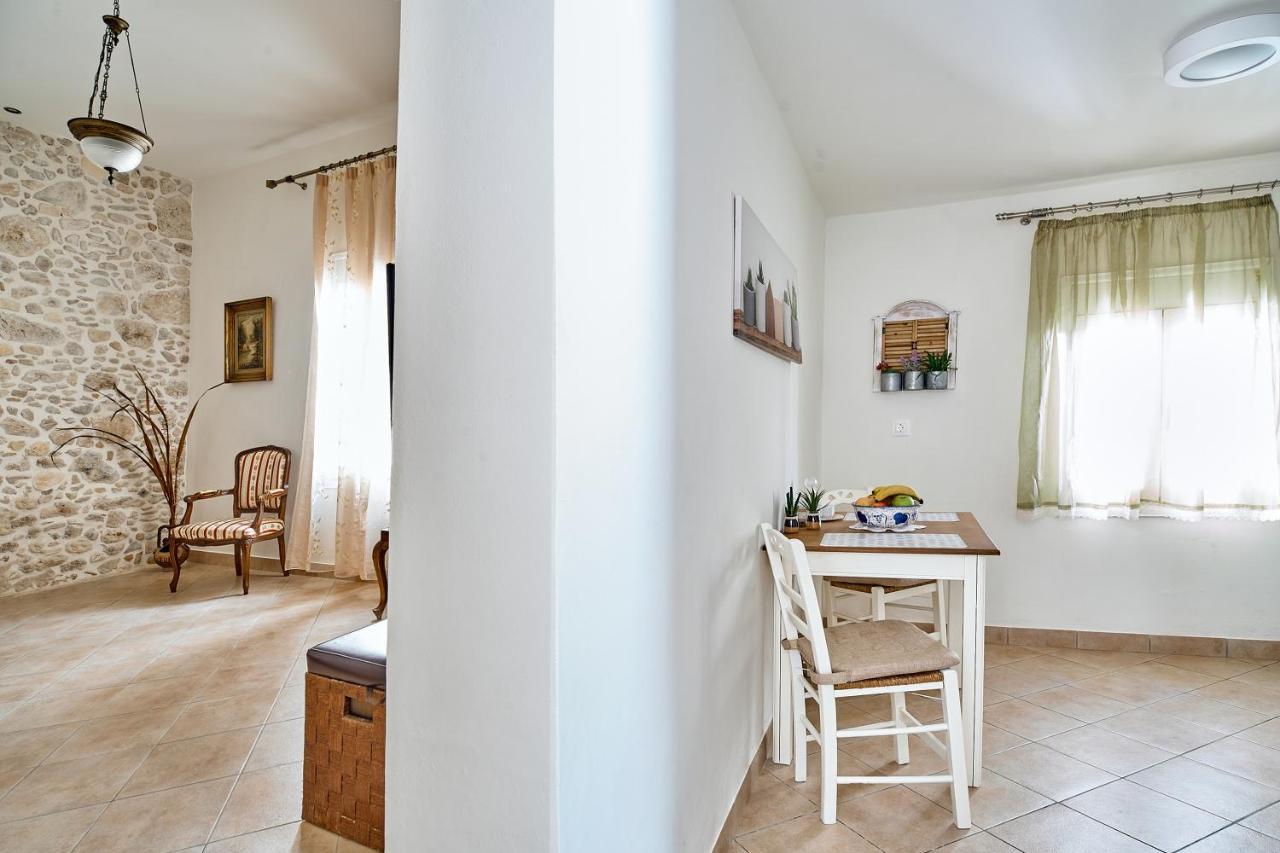 Ekavi Apartment Kissamos Ngoại thất bức ảnh
